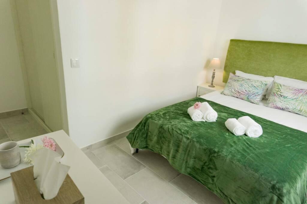 Lalitana Center Apartment Lagos Esterno foto